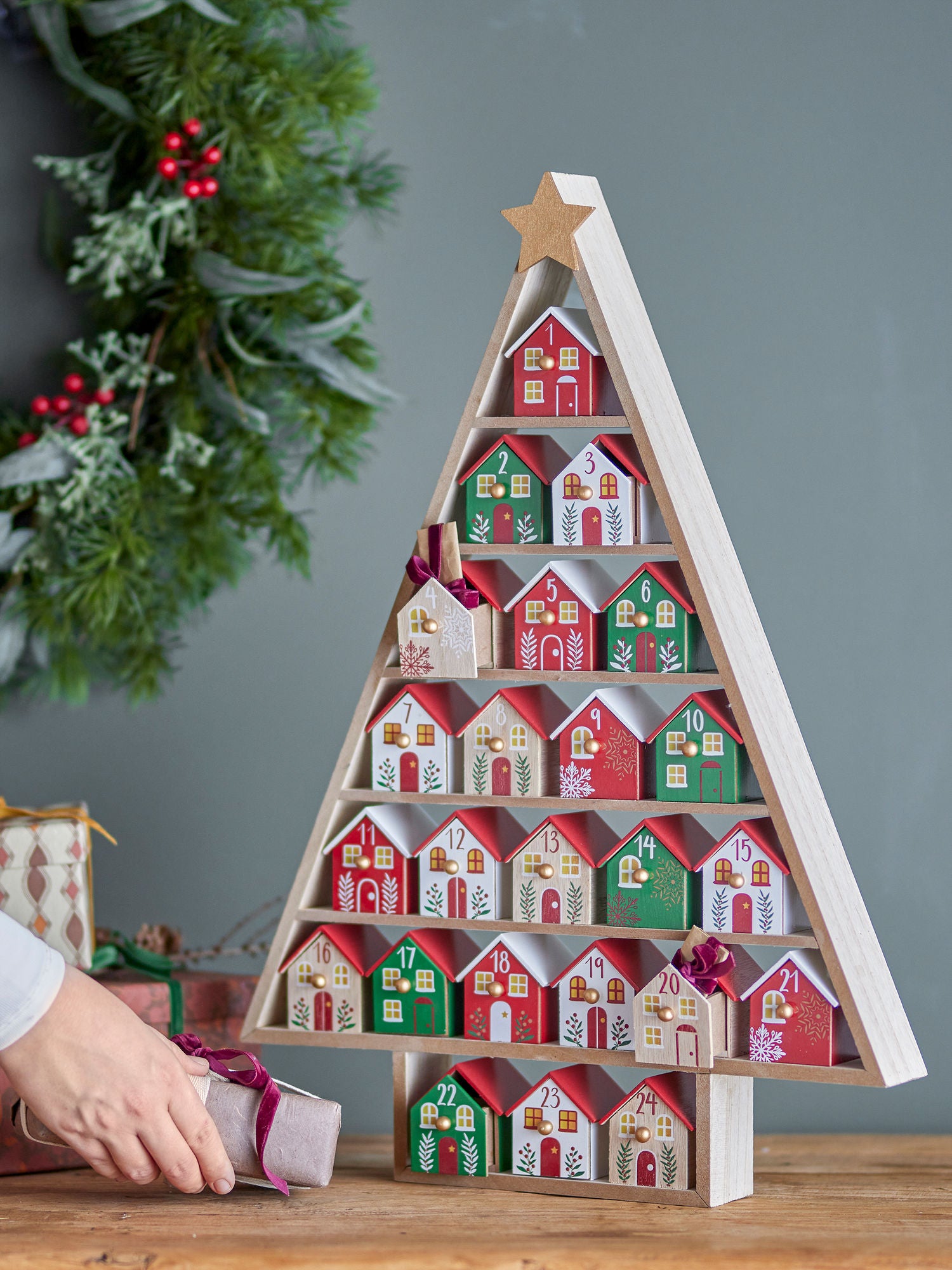 Bloomingville Calvin Calendar, Red, MDF