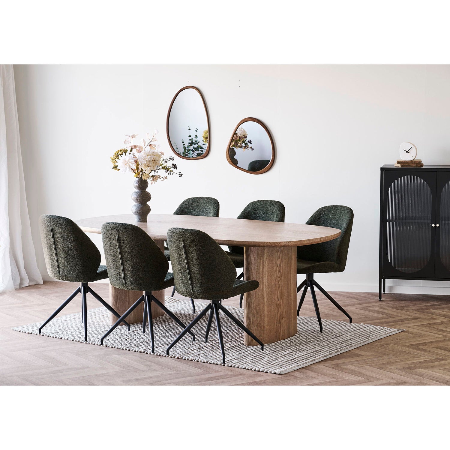 Luxon Mirror - Mirror, organisk form, treutseende 38,5x64,5 cm