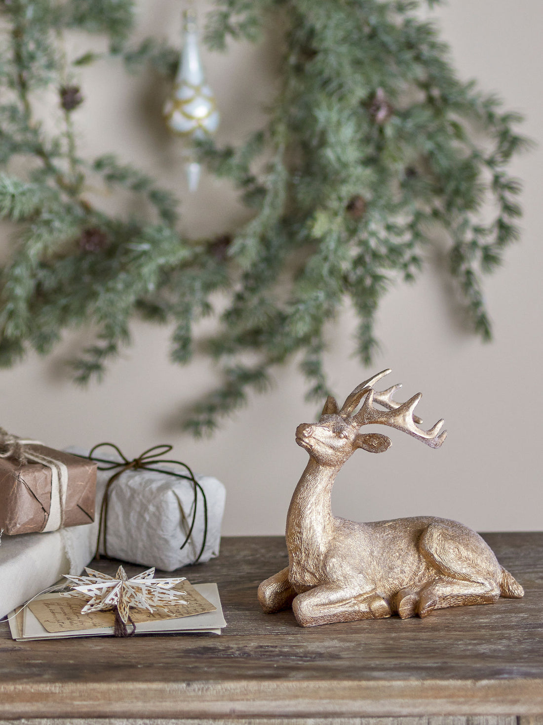 Bloomingville Pranzer Deco, gull, polyresin