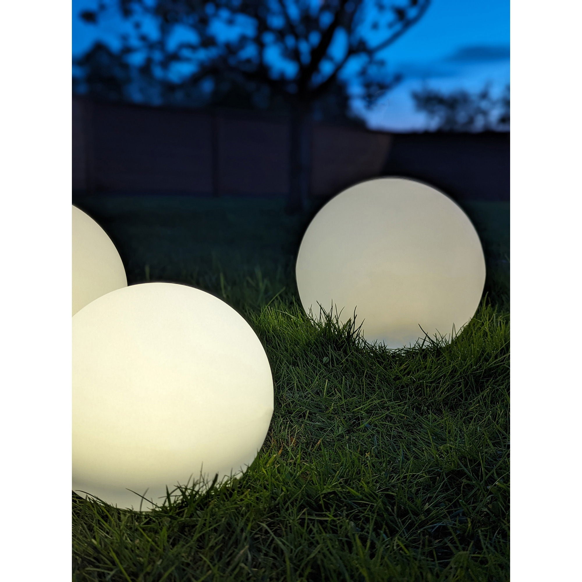 Lampe, hvit, integrert solcelle&lt;br&gt;Ø25 cm
