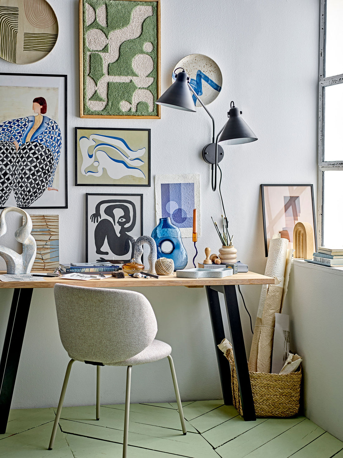 Bloomingville Vivianne illustrasjon med ramme, svart, fyr