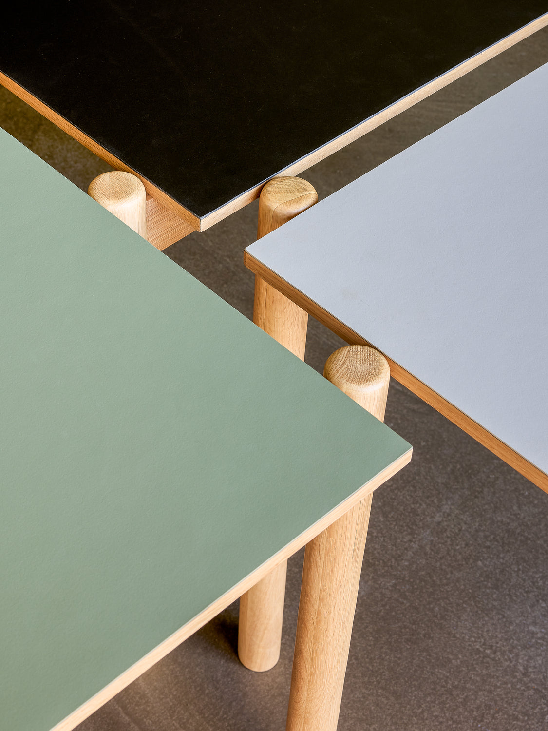 Skrå spisebord rektangulært olivengrønn - 190x107xh75cm