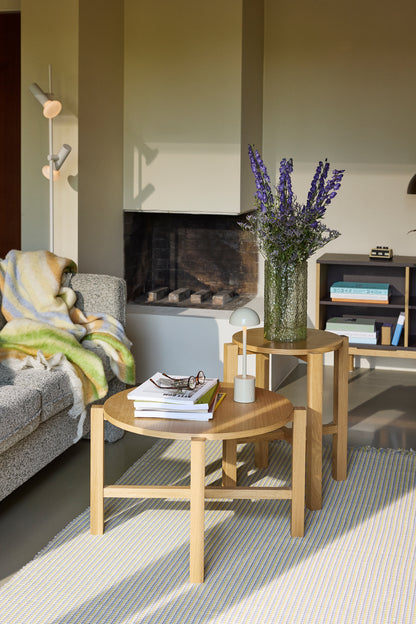 Fire salongbord naturlig (sett med 2) - ø68xh42cm, ø48xh55cm