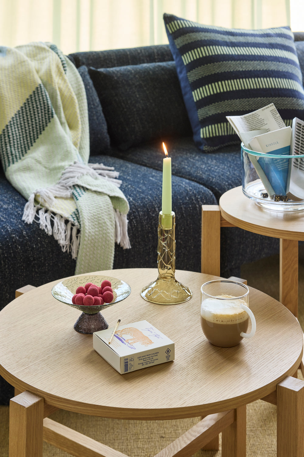 Fire salongbord naturlig (sett med 2) - ø68xh42cm, ø48xh55cm