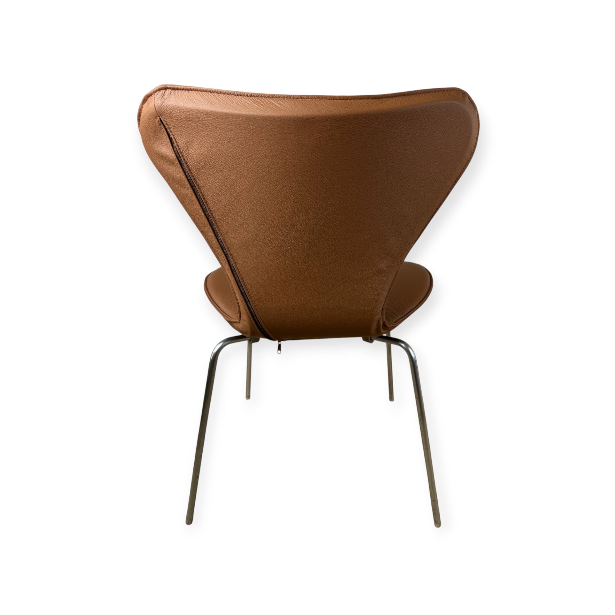 Fullt deksel til Arne Jacobsen 3107 stol i svart skinn
