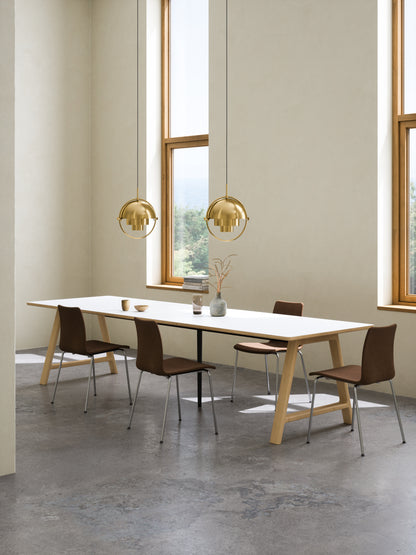 T11 Pull -out Table White Laminat - Mat (Crystal White)