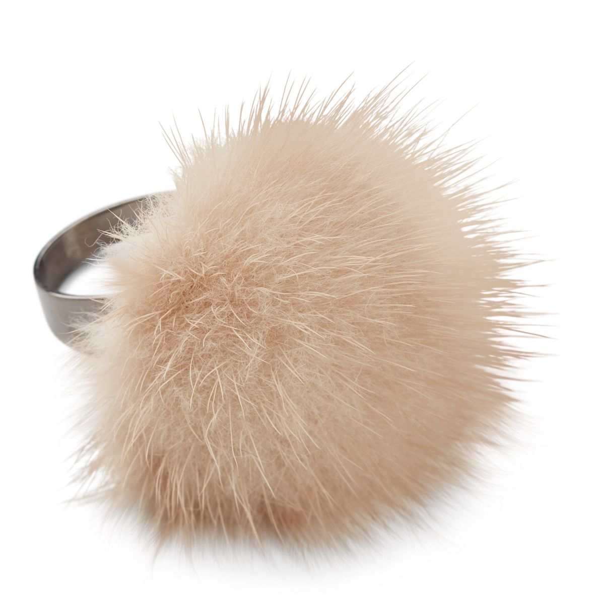 Pom pom-ring