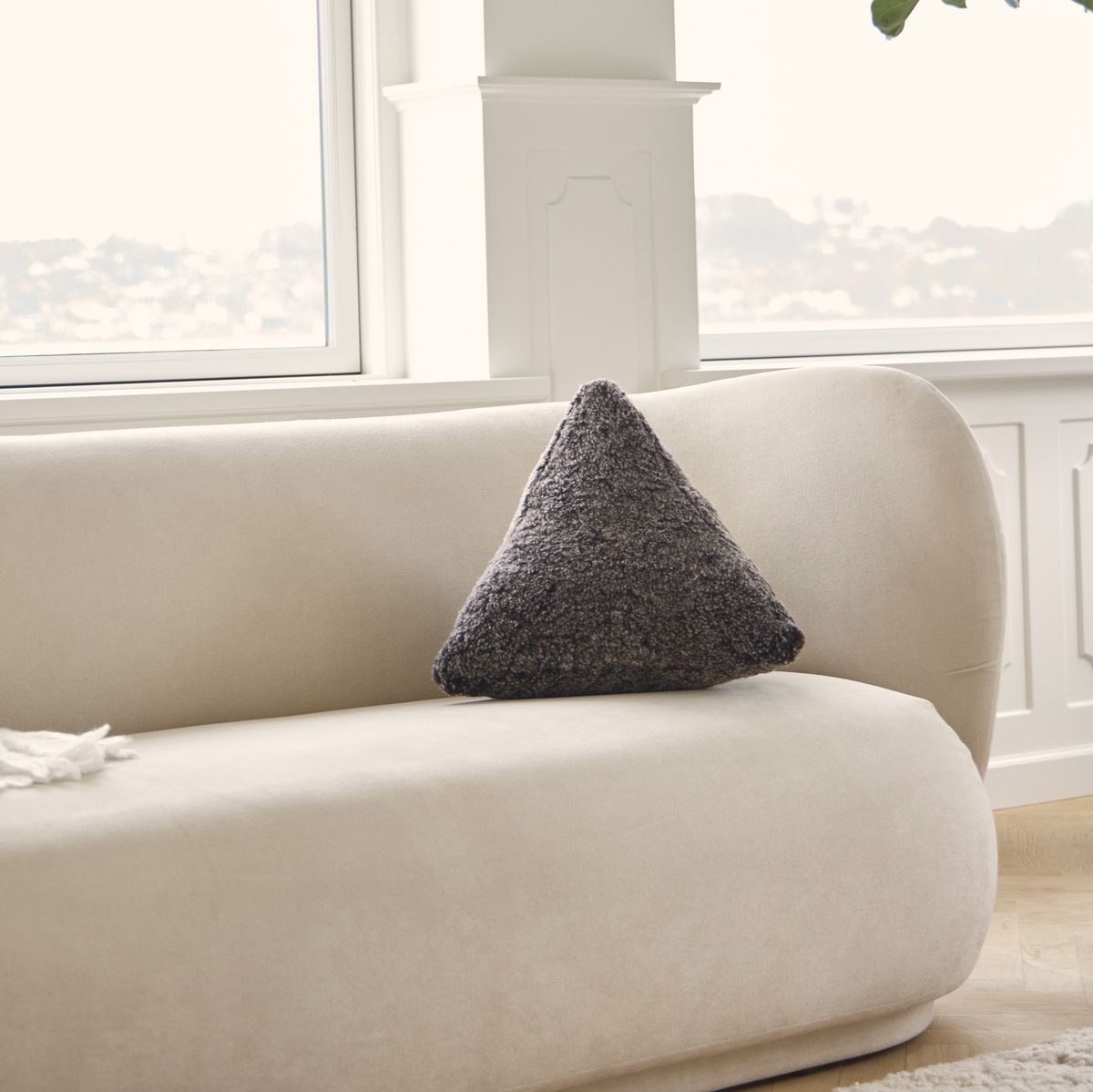 Hematittpute | Korthåret | New Zealand | 35x35x35 cm