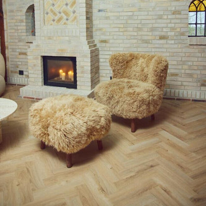 Emily Stool | Langhåret