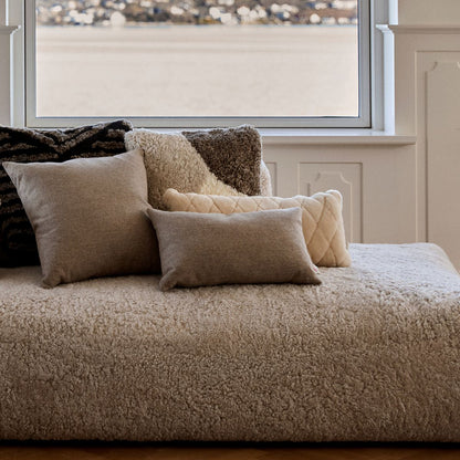 Klassisk samling | Ullpute | Dobbeltsidig | 52x52 cm | 34x52 cm