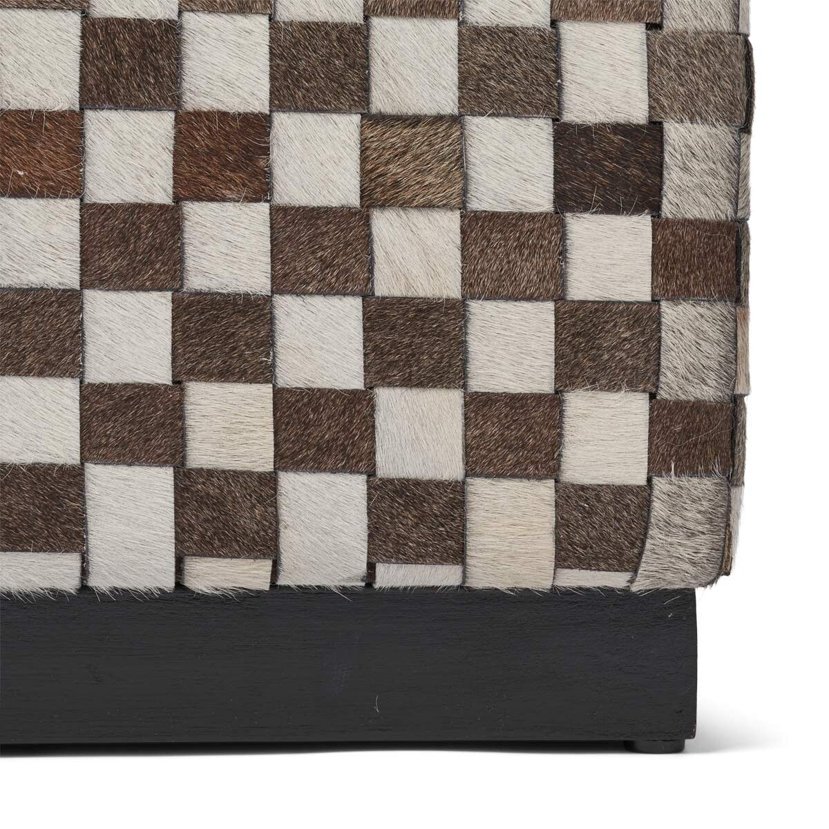 PUF | Koskind | Premium | Kalvskinn | Cross Check Design | 46x46 cm | 60x60 cm