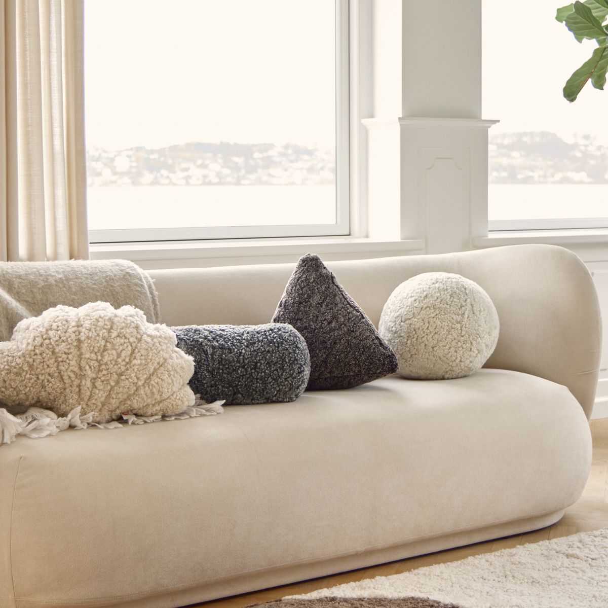 Hematittpute | Korthåret | New Zealand | 35x35x35 cm