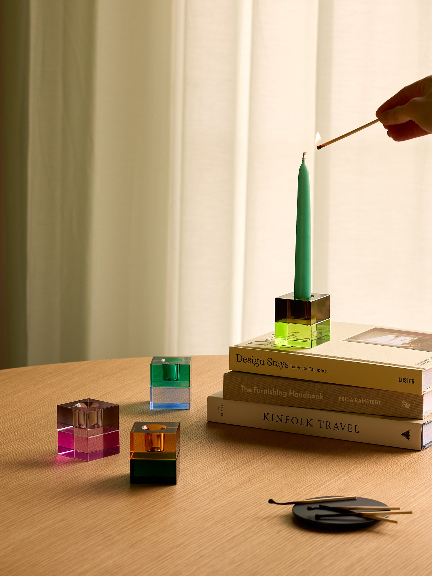 Blokklysestaker Brun/grønn og grå/rosa (sett med 2) - 5x5h6cm