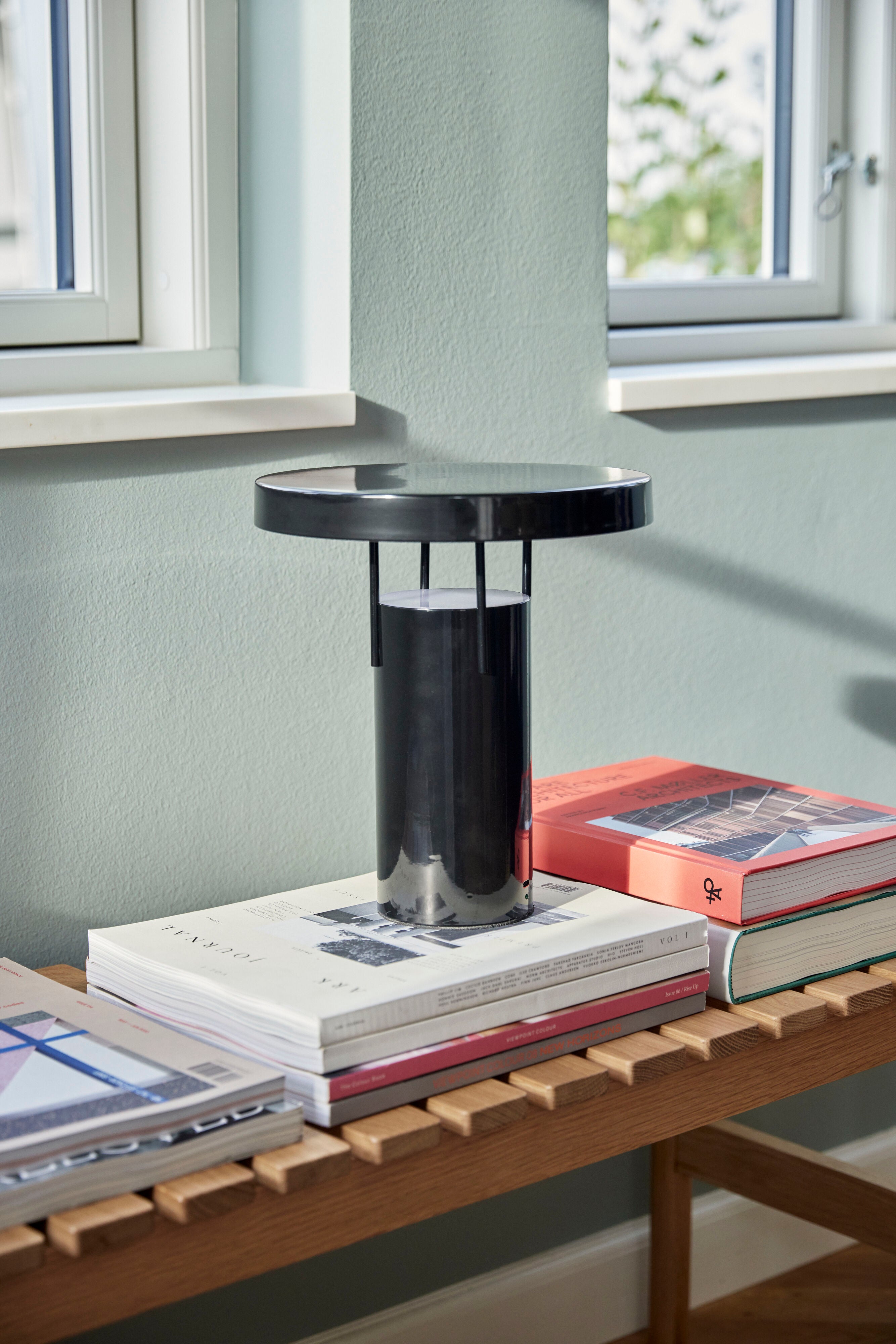 Hübsch Bringme Table Lamp Black