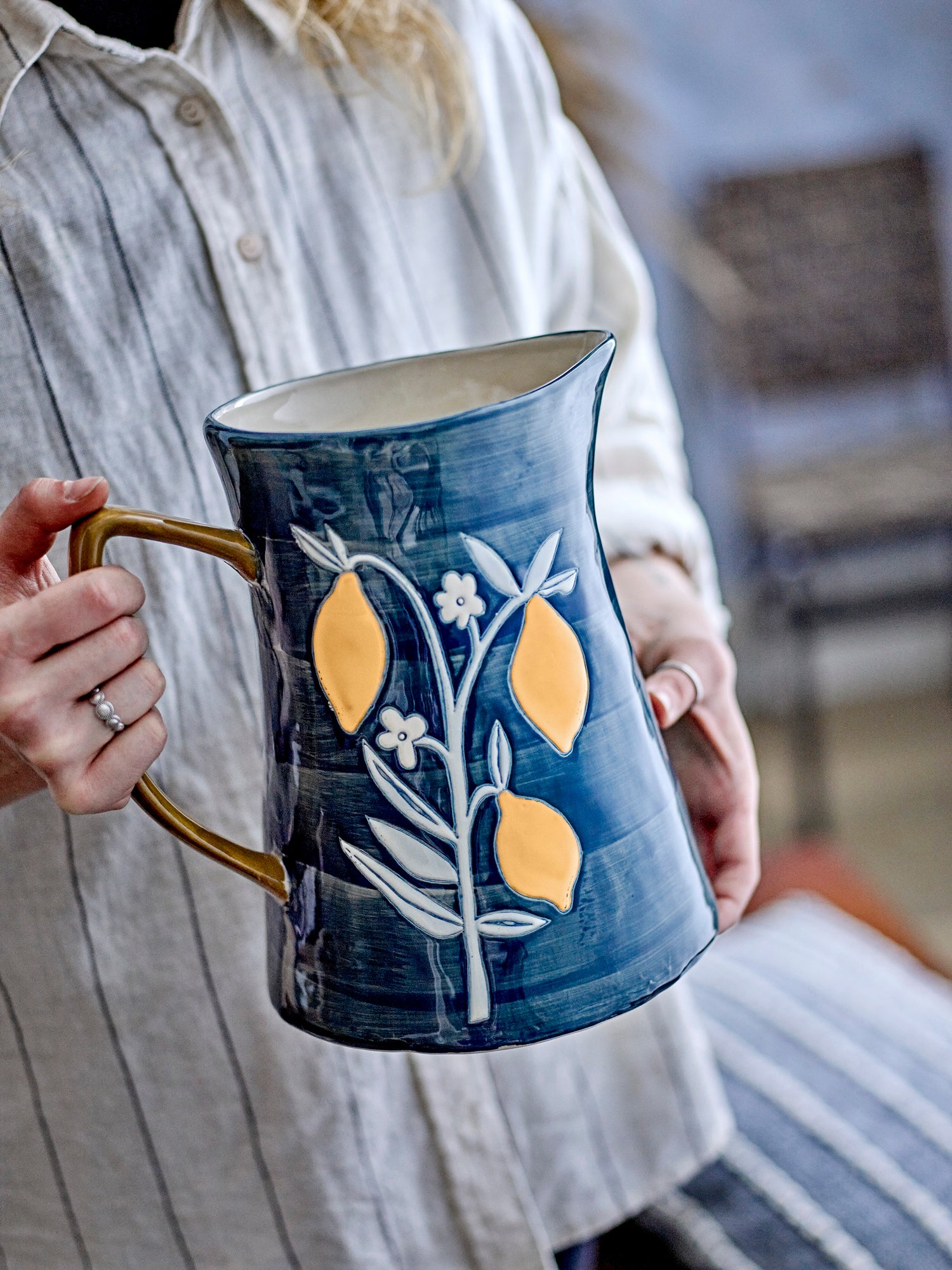 Feriha pitcher, blått, steingods