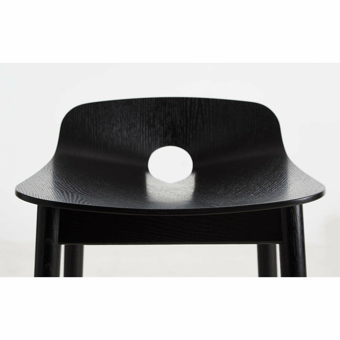Woud - Mono Counter Chair - Svart