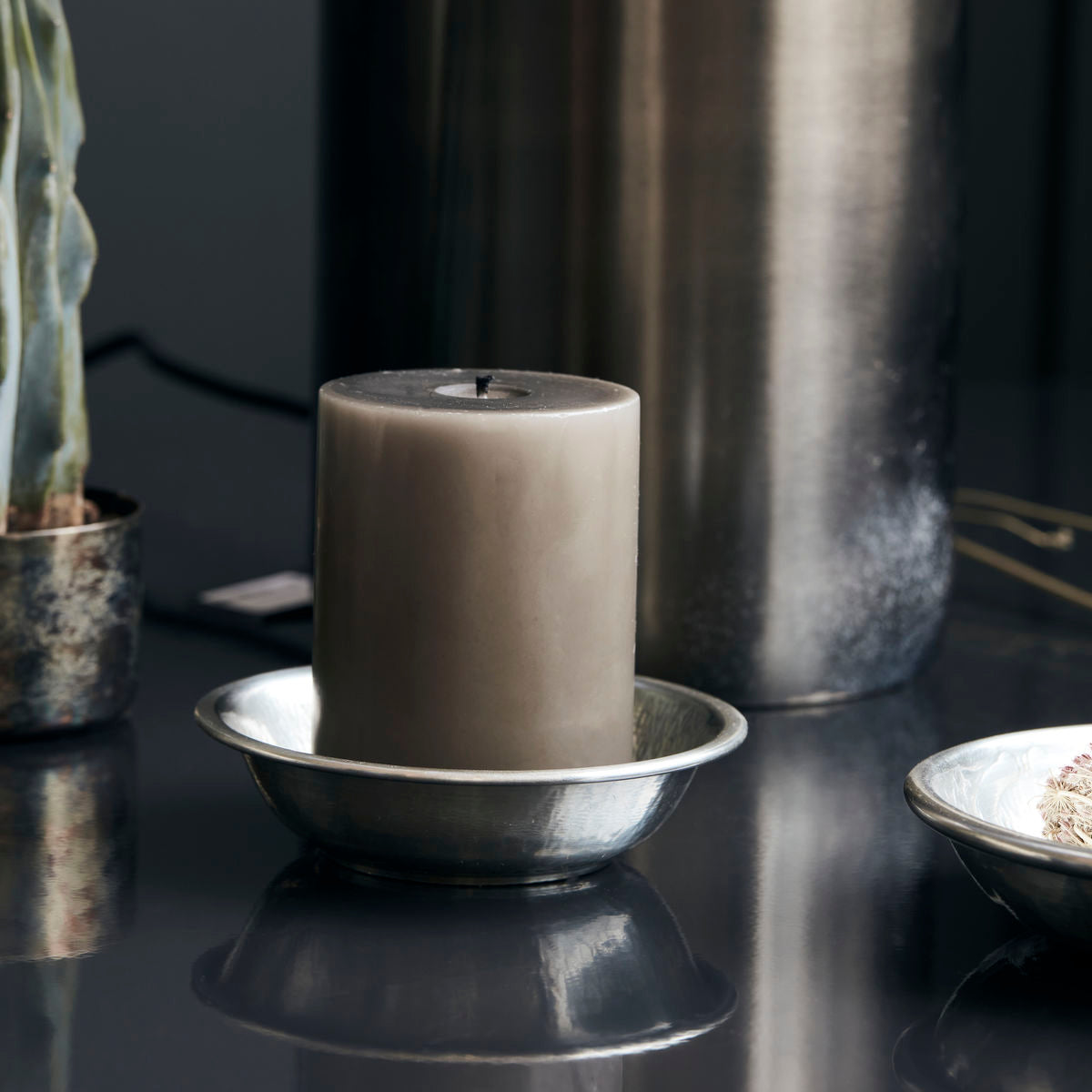 House Doctor - Bakk, Tura, Antique Silver - H: 4 cm, DIA: 12 cm