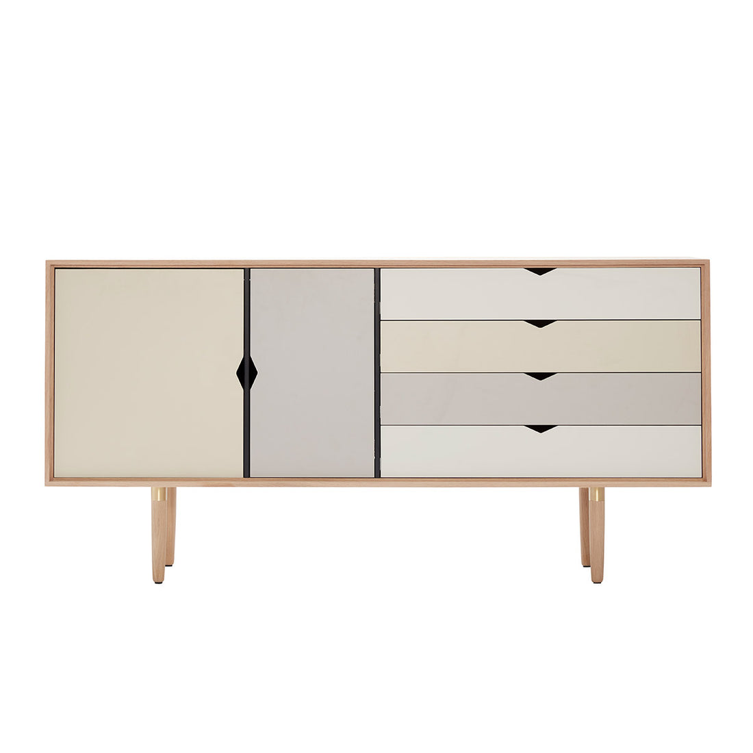 Andersen Furniture - S6 sideboard i eg/sæbe med flerfarvede fronter - B163xD43xH80 cm - Andersen Furniture - DesignGaragen.dk