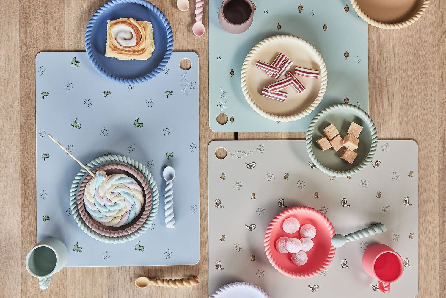 Oyoy Mini Bily Dino Table