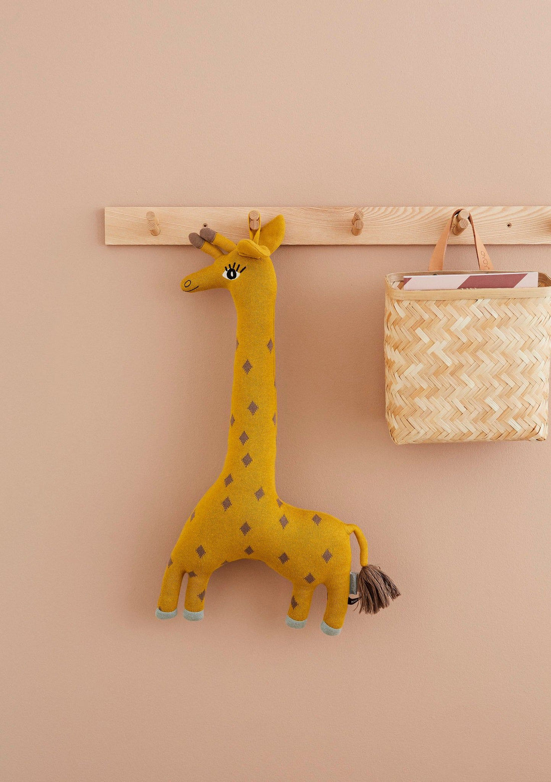 Oyoy Mini Giraffe Noah - Curry