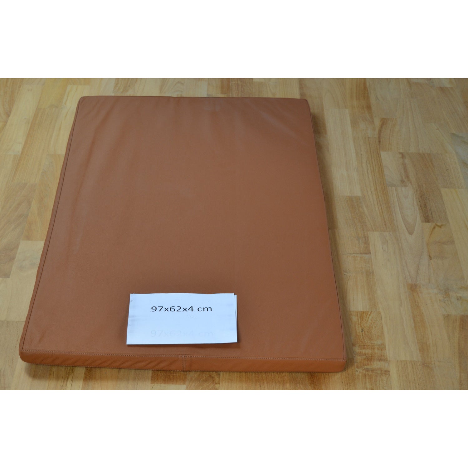 Cognac skinnpute 97x62x4 cm