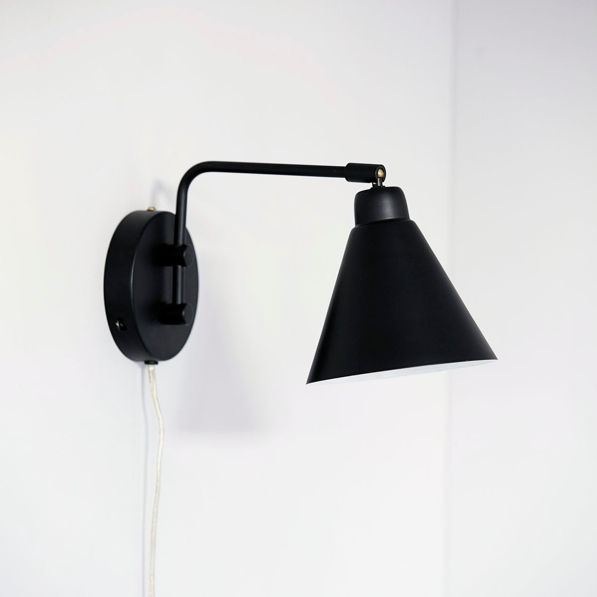 House Doctor Wall Lighting, Game, Black-L: 30 cm, DIA: 15,6 cm
