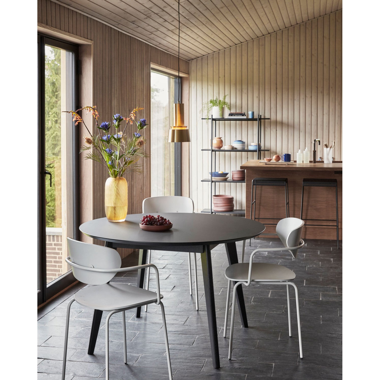 Hübsch - Stay spisebord rundt svart med laminattop ø120xh76cm